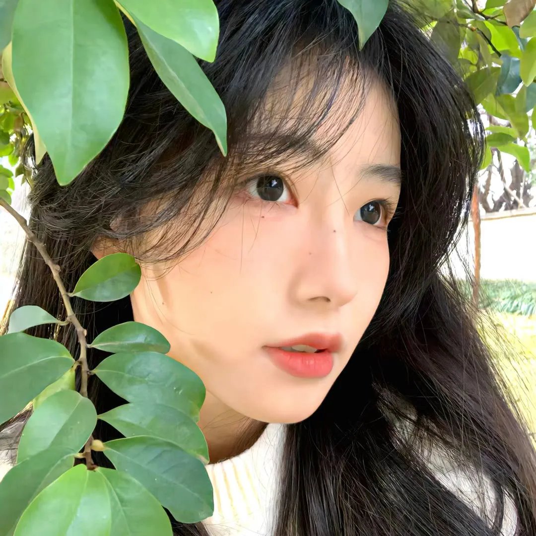 金爪女郎